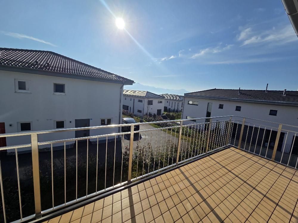 Moderne 5,5-Zimmer-Villa mit Garten in Ecublens (VD) - Bild 1