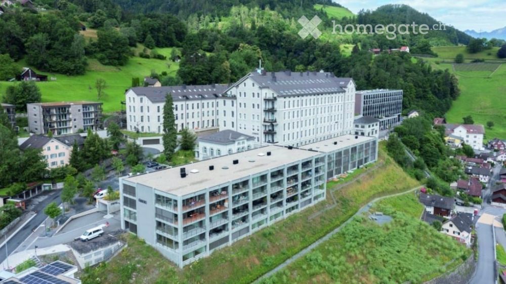 Moderne 2.5-Zimmer-Neubauwohnung mit Bergblick in Mels - Bild 1