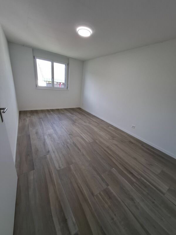 2.5 Zi-Attika Wohnung in einem NEUBAU mit grosser Terrasse 52 m², Zweitvermietung - Bild 8