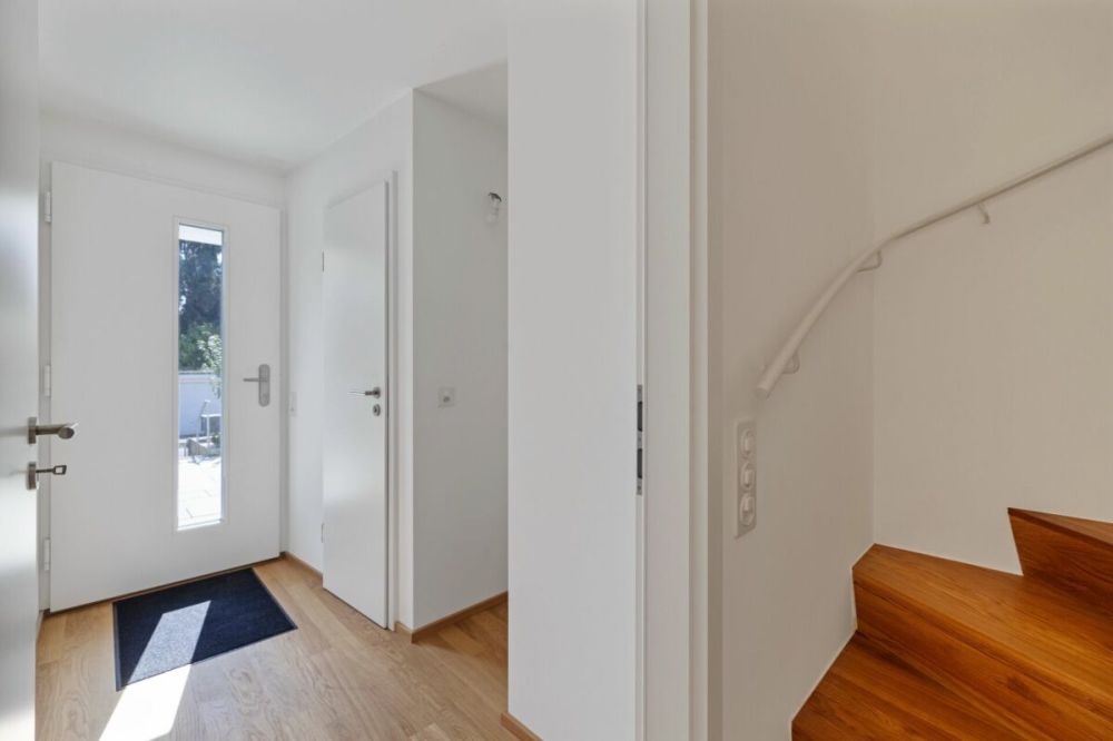 Kernsaniertes 6 1/2-Zimmer-Reihen-Einfamilienhaus an bevorzugter Lage - Bild 4