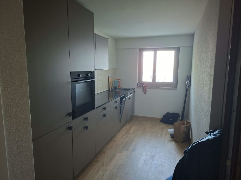 1.5 Zimmer Whg frisch total saniert - Küche