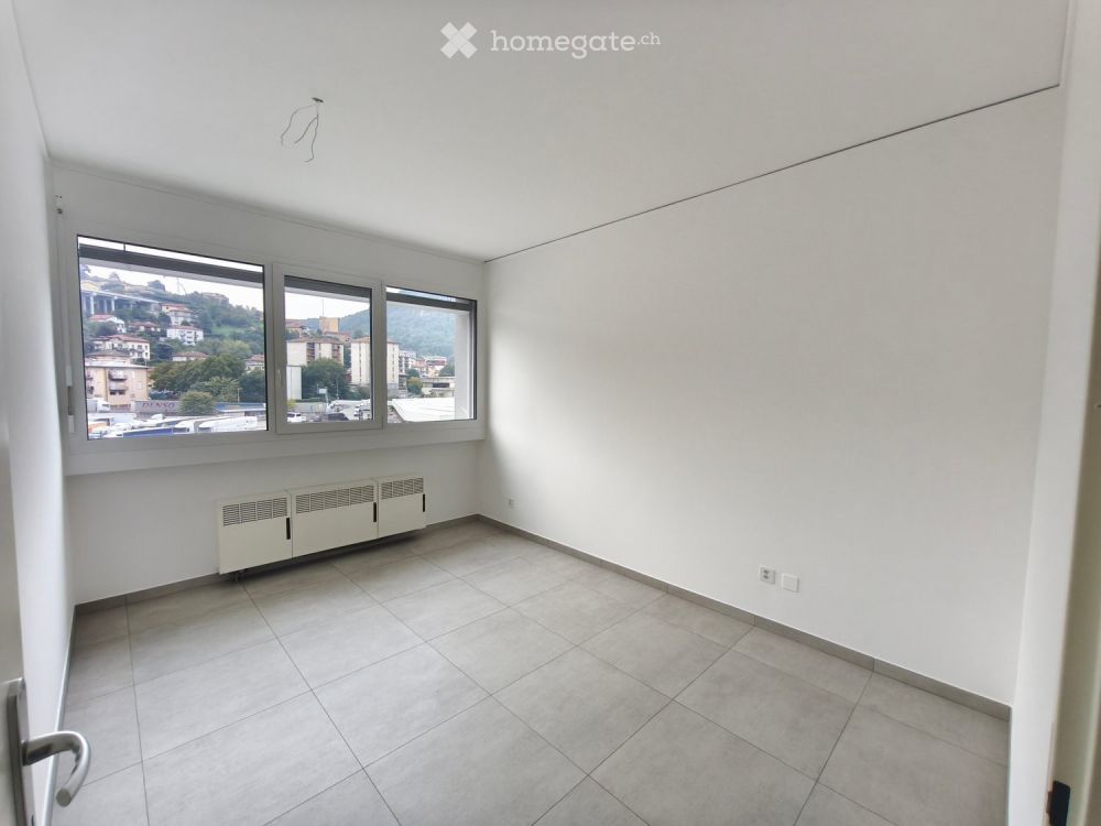 Beautifil and completely new apartment in Chiasso - Bild 4