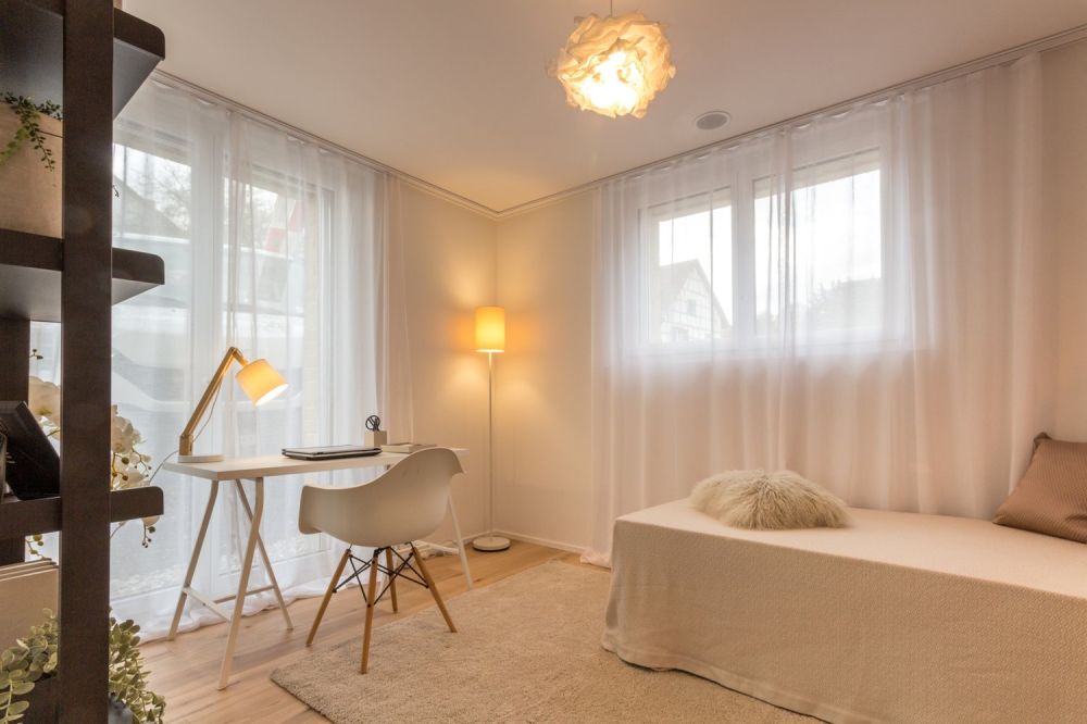 Exklusiv und zentral wohnen an idyllischer Lage - Dachsen_3.5Zi_Einzelzimmer1 (1)-1