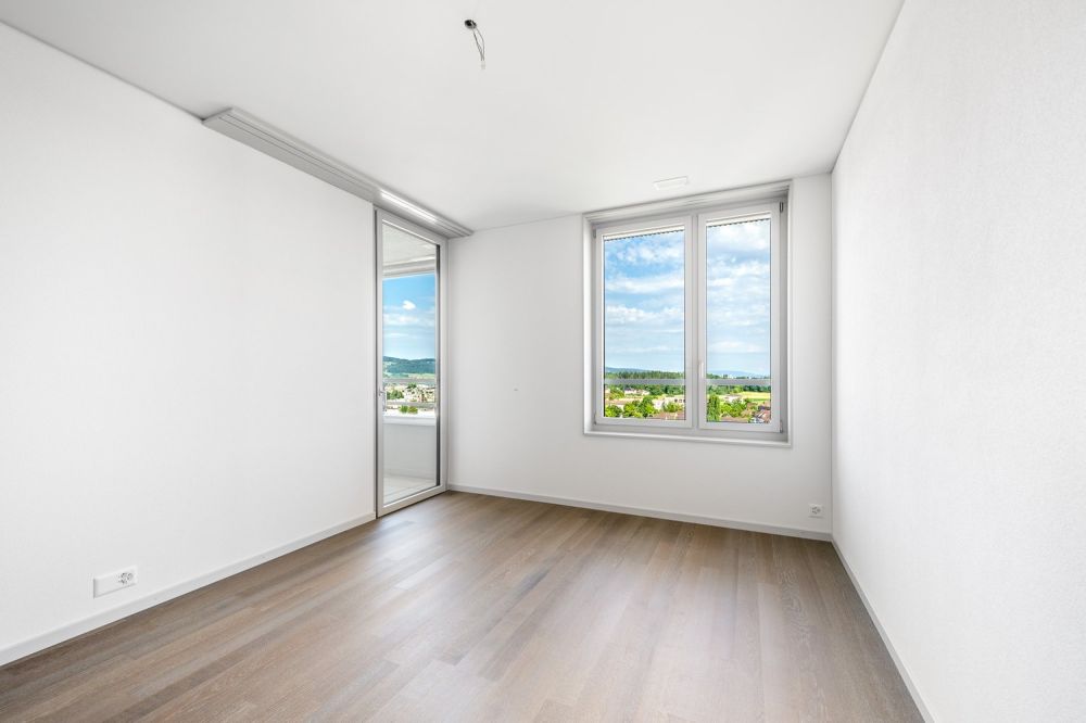 Neubauwohnung mit Aussicht in Uster - Bild 9