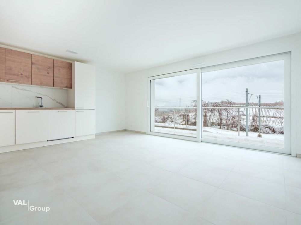 Zentrale Lage, schöne, helle 3,5-Zimmer-Wohnung. - Bild 1