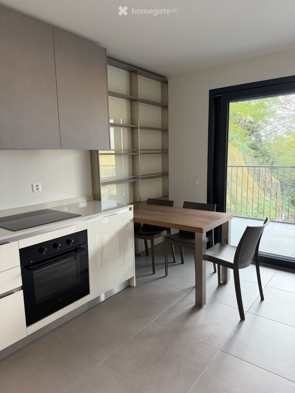 Bellinzona – Moderno appartamento arredato di 1.5 locali con ampio terrazzo e vista panoramica! - Bild 5