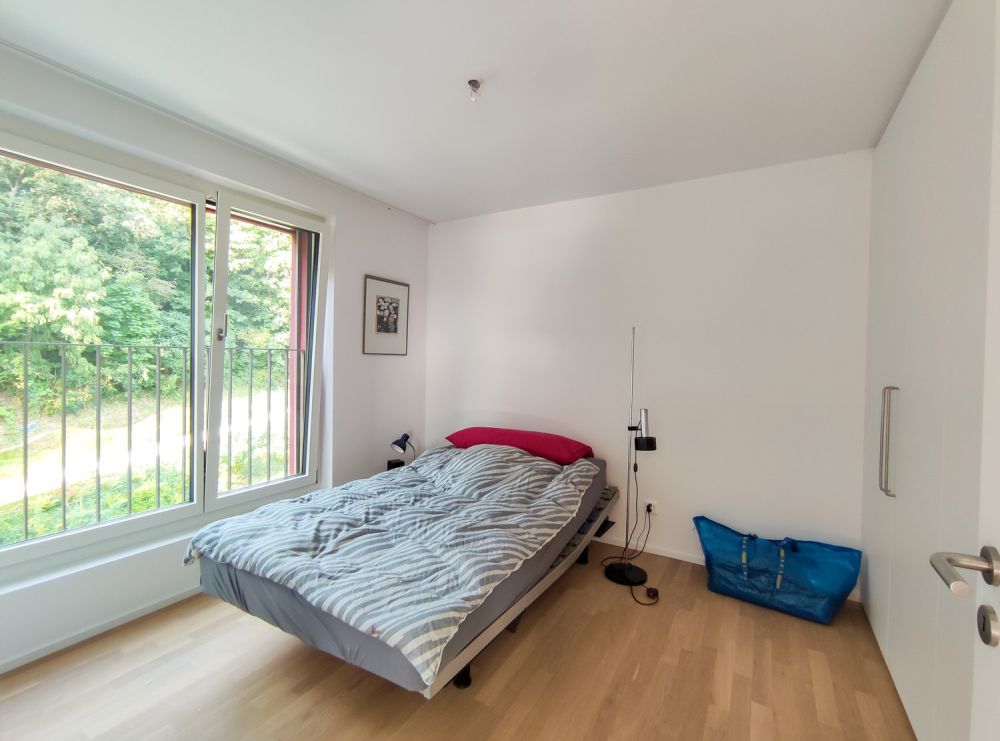 Alltersgerechte, helle 2.5 Attika-Wohnung - Schlafzimmer