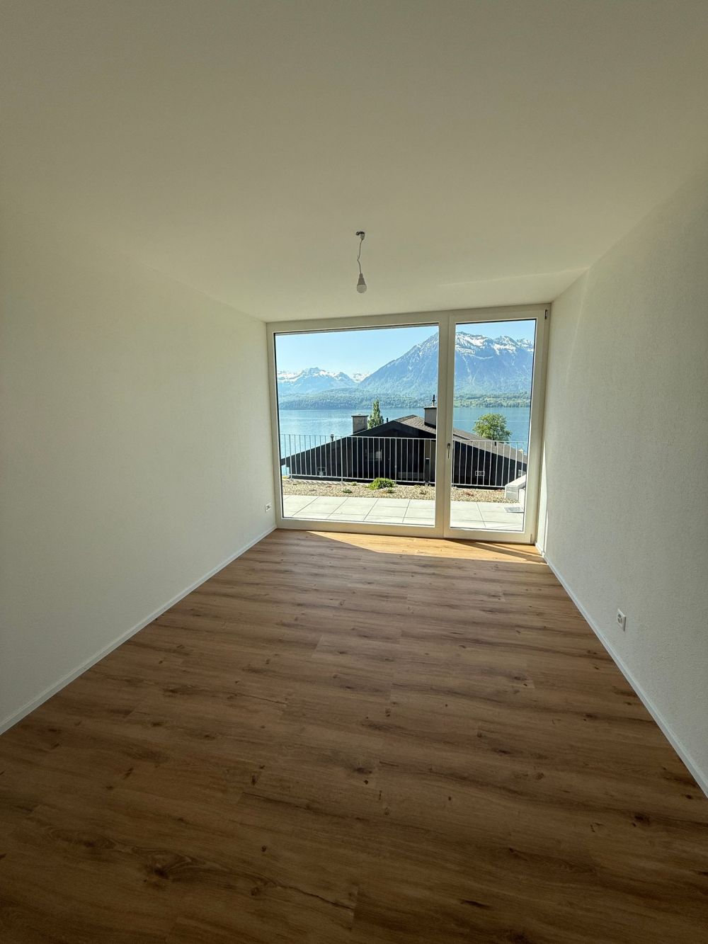 Exklusive Neubauwohnung mit Panorama-Seesicht - Oberhofen am Thunersee - Bild 10