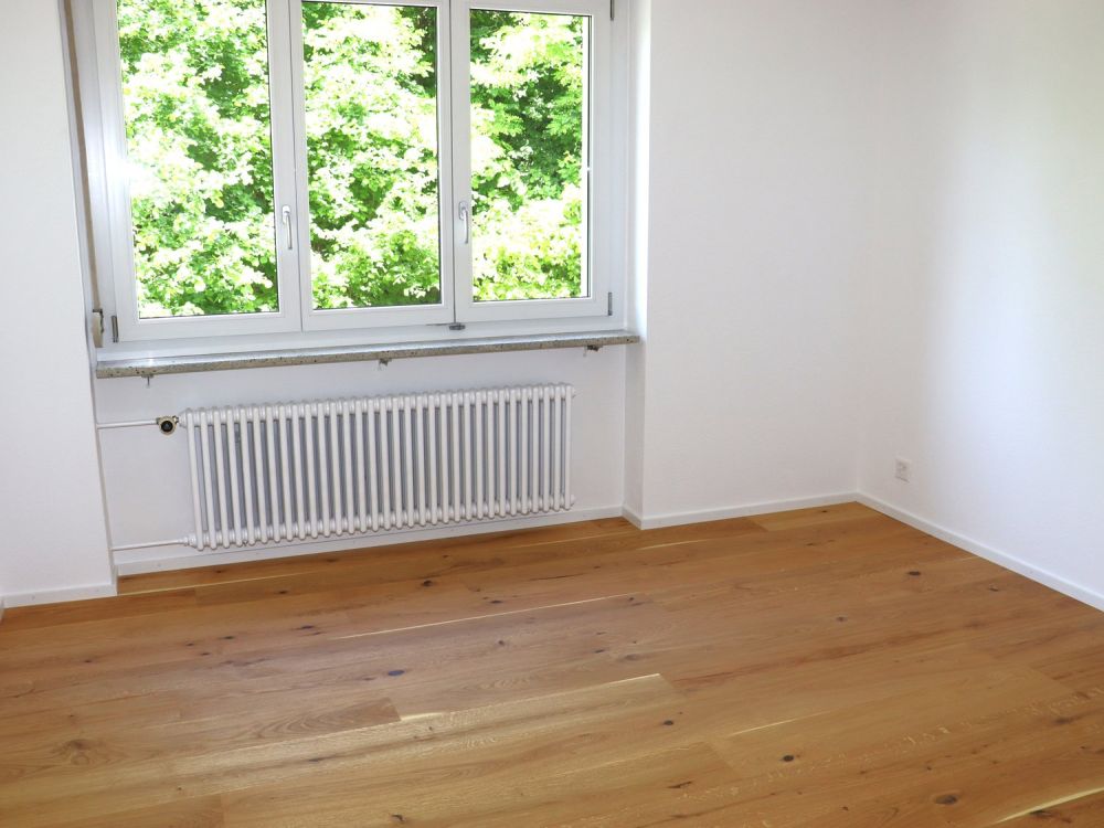 Erstvermietung nach Totalsanierung - grosszügige 3.5 Zi.-Wohnungen mit Balkon - Bild 9