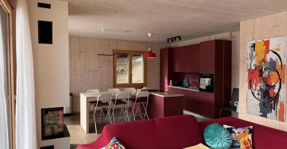Moderne 5.5 pièces  élégante maison mitoyenne Minergie, au cSur de Lens - Maison contiguë 5.5 pièces - image - 1