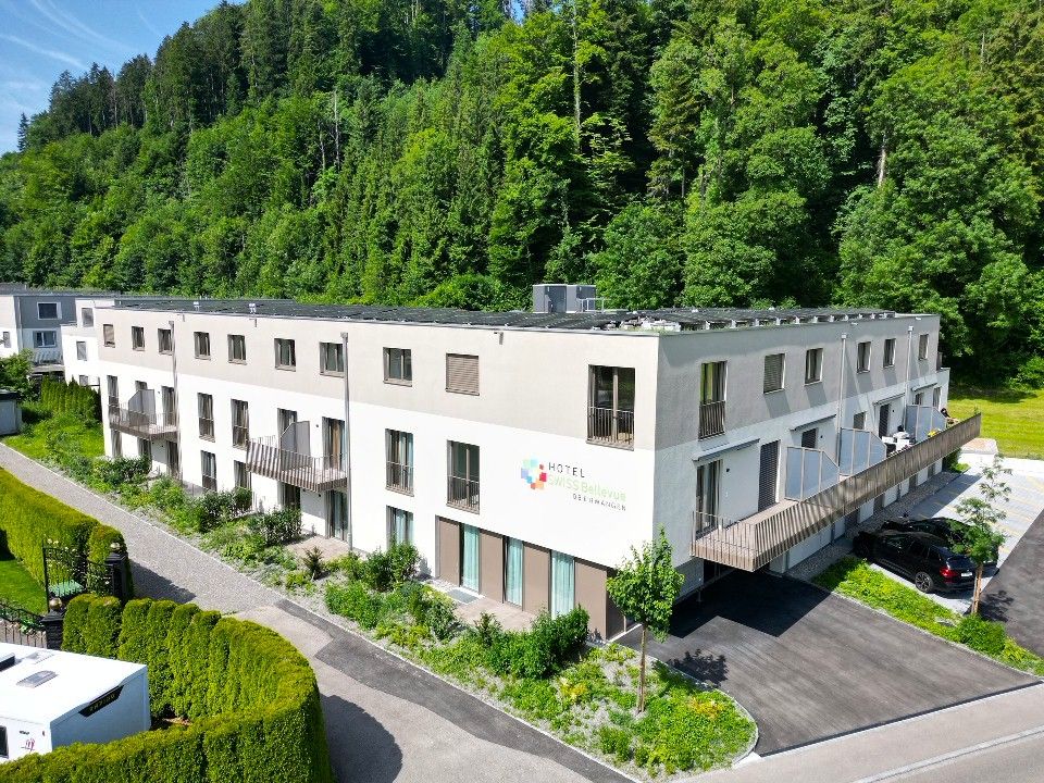 Moderne 2.5-Zimmerwohnung mit 14m2 Balkon - Bild 4