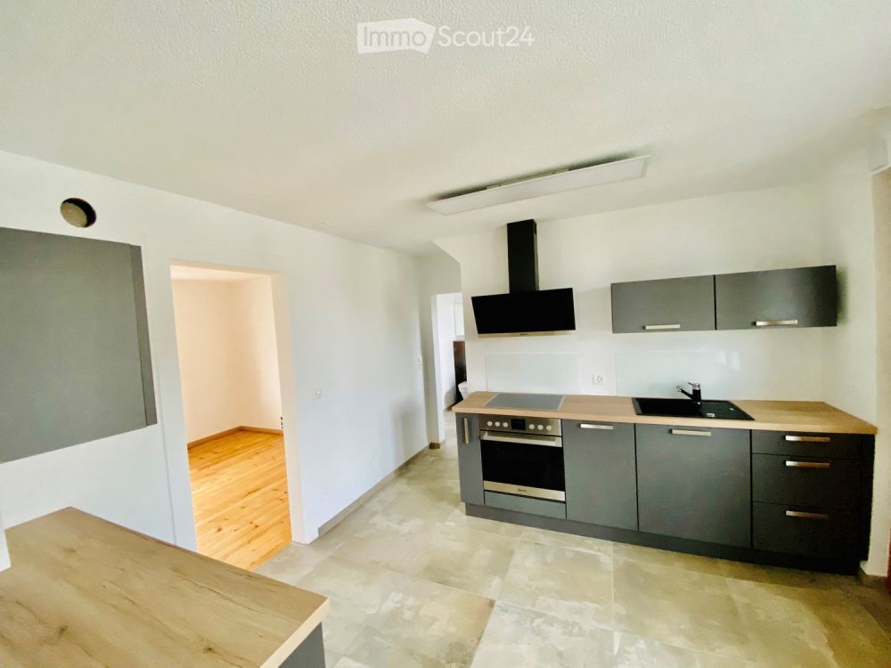 Exklusives Wohnen mit hoher Privatsphäre in 2 Familienhaus - Bild 7