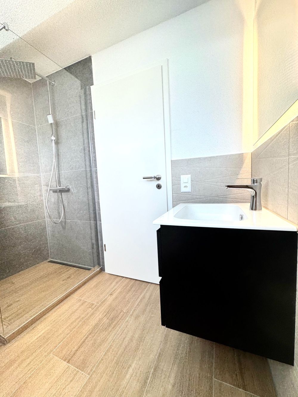 ERSTVERMIETUNG: Wunderschöne 2.5 Zimmer Attika-Wohnungen in Wangen bei Olten - Bild 7