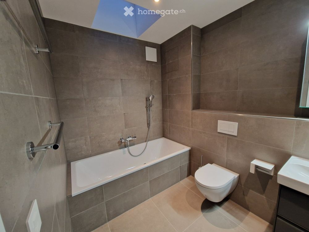 Moderne 4.5-Zimmer-Neubau-Wohnung mit Garage in Gachnang - Bild 9