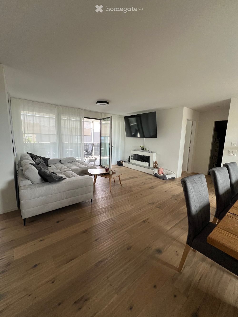 Nachmieter für ruhige  4 1/2 Zimmer Wohnung gesucht - Bild 2