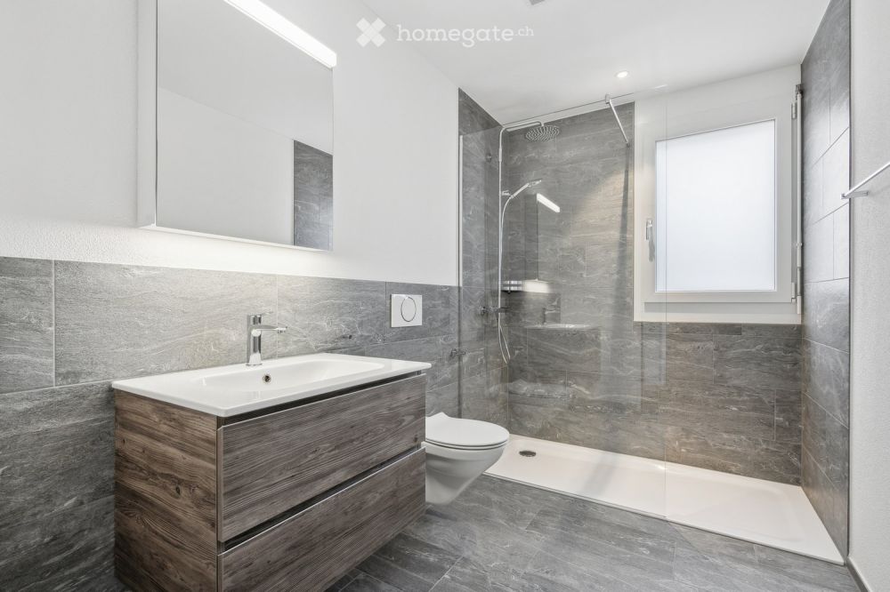 Moderne 3.5-Zimmer-Neubau-Wohnung direkt beim Bahnhof Kapf - Bild 2