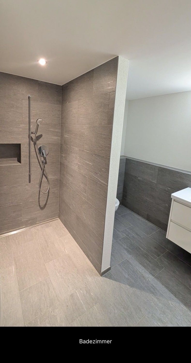 Exklusive 3-5 Zimmer Wohnung in Ossingen - Bild 4