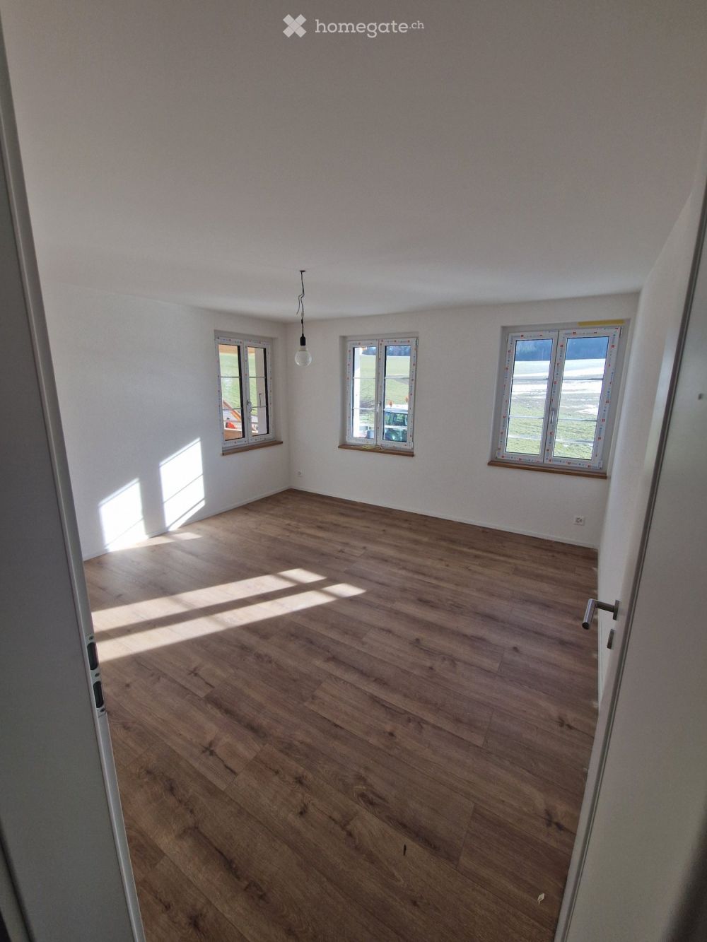 Lichterfüllte grosszügige 2.5-Zimmer-Neubauwohnung - Bild 5