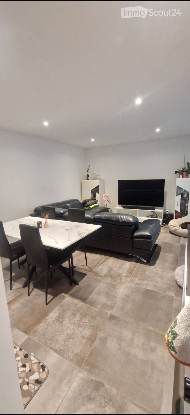 Subventioniertes Apartment mit 2.5 Zimmern und Traumterrasse - Bild 4