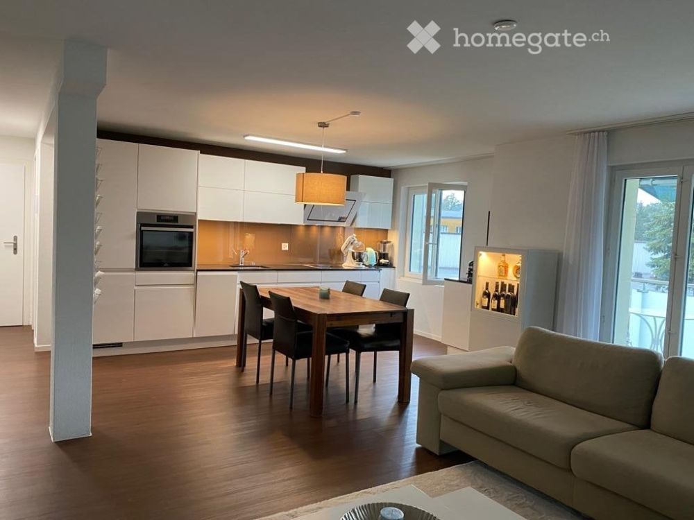 Kernsanierte 3.5-Zimmer-Wohnung im Eigentumsstandard - Bild 1