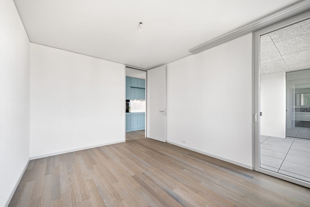 Neubauwohnung mit Aussicht in Uster - 2376.01.0703q.jpg