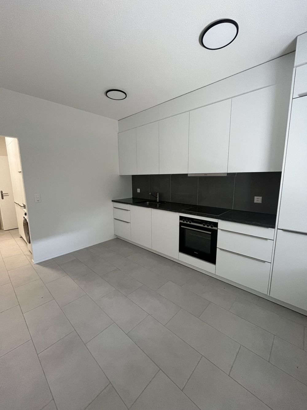 Neue 1.5-Zimmer Studiowohnungen in stattlichem Gebäude - Bild 4