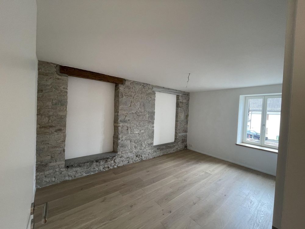 Traumhafte 3.5-Zimmer-Wohnung mit grosser Terrasse und direktem Zürichsee-Blick! - Bild 7