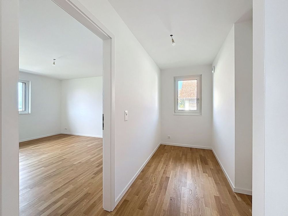 Appartement de  3,5 pces + surface bureau - "Chambre et espace ""bureau"""