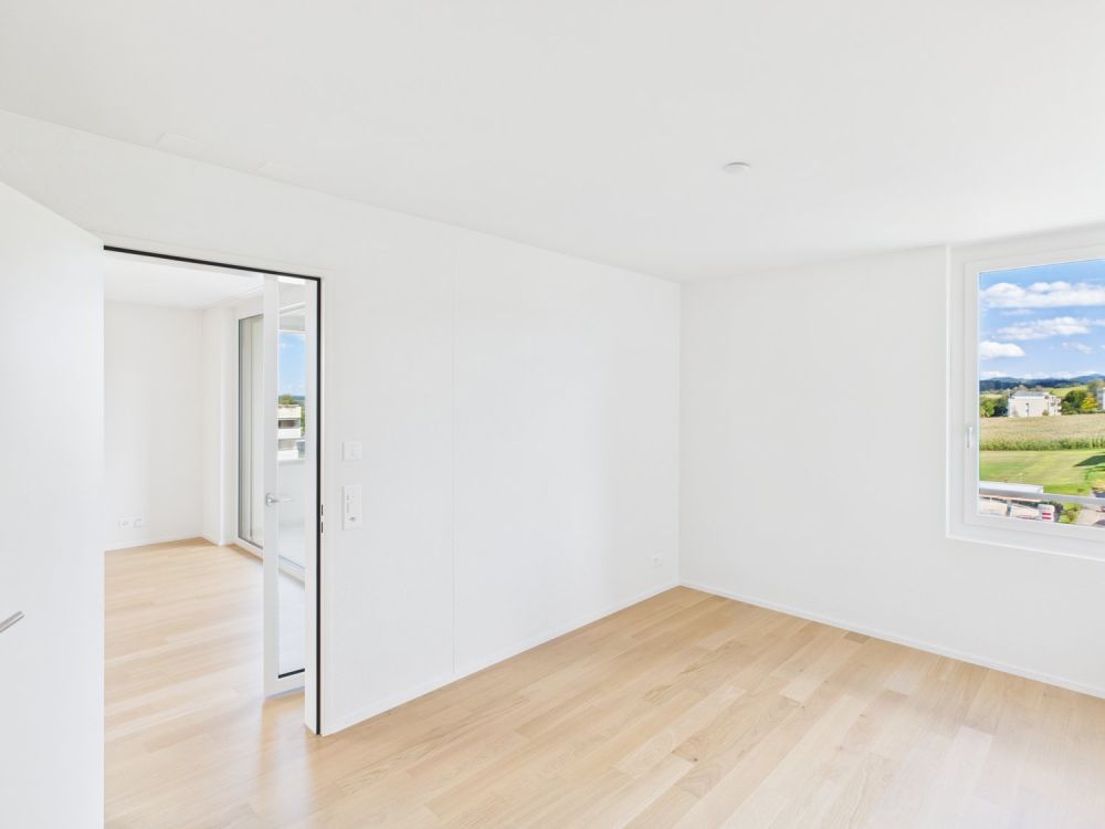 Moderne 2.5-Zimmer-Wohnung mit Balkon in Uzwil - Bild 3