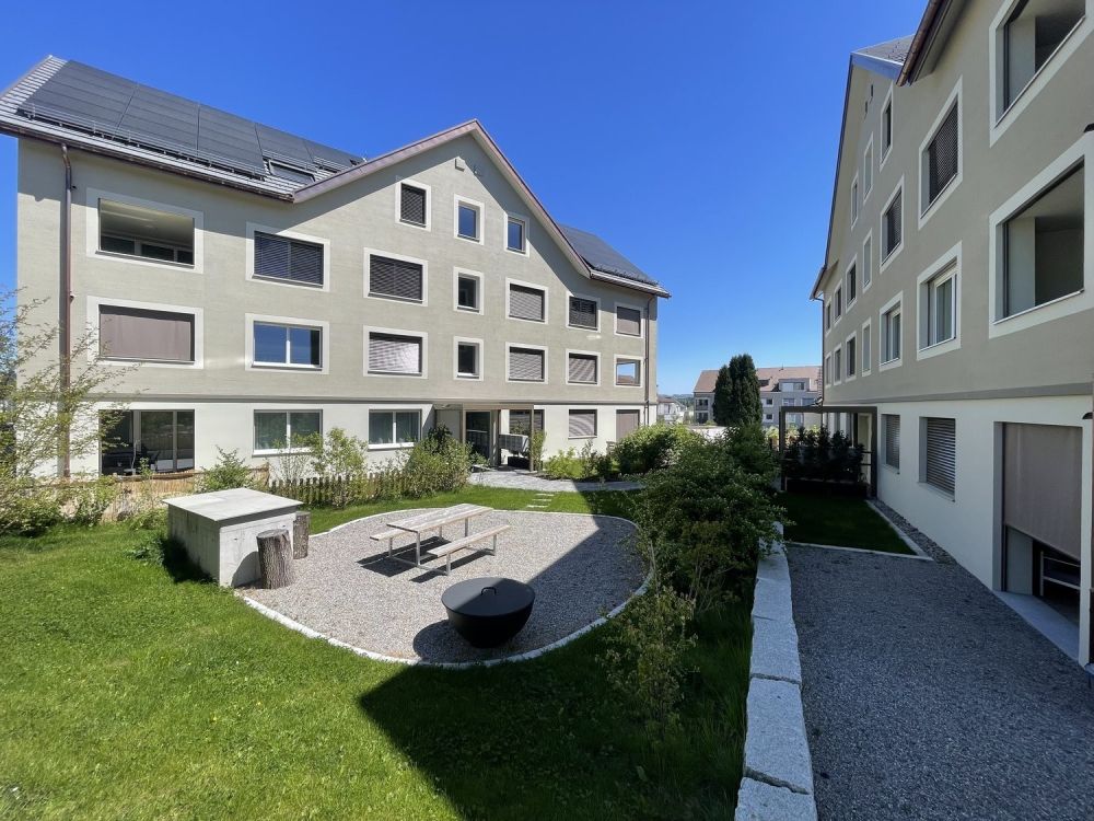 Exklusive 3.5 Zimmer-Wohnung im EG zu vermieten - IMG_6540