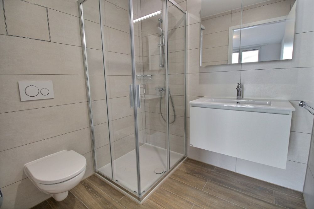 Magnifique appartement de 4.5 pièces à louer à Marly - Salle de douche