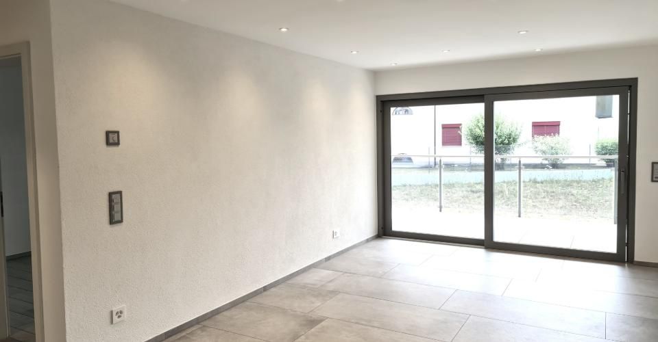 A louer magnifique appartement de 2.5 pièces avec une terrasse couverte de 19,70 m² dans un immeuble résidentiel haut standing comme neuf avec place de parc dans le garage - Appartement 2.5 pièces - image - 6