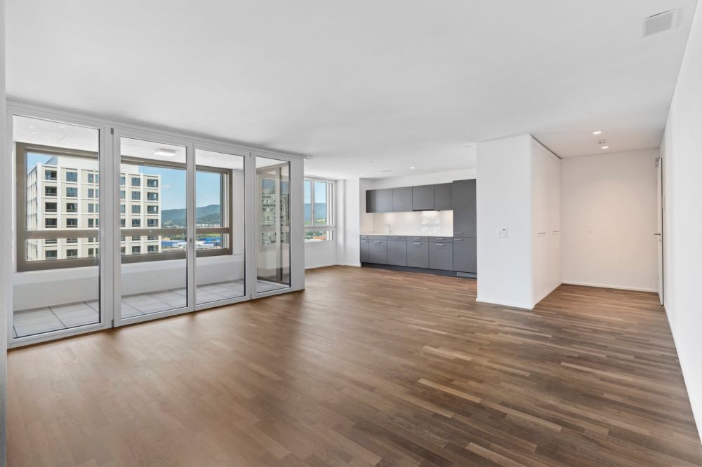 Über den Dächern des Limmattals – Exklusive 2.5 Zimmer-Wohnung mit Loggia und Panoramaaussicht - Bild 2