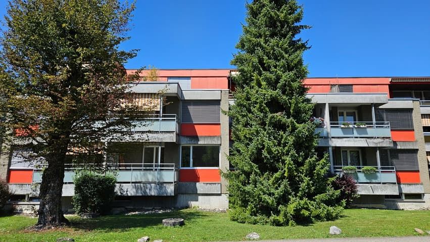 Total sanierte und charmante 3.5-Zimmerwohnung zu vermieten - Bild 1