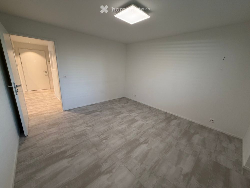 Exklusive 2.5-Zi-Whg, grosser Gartensitzplatz, top Verkehrsanbindung - Bild 9