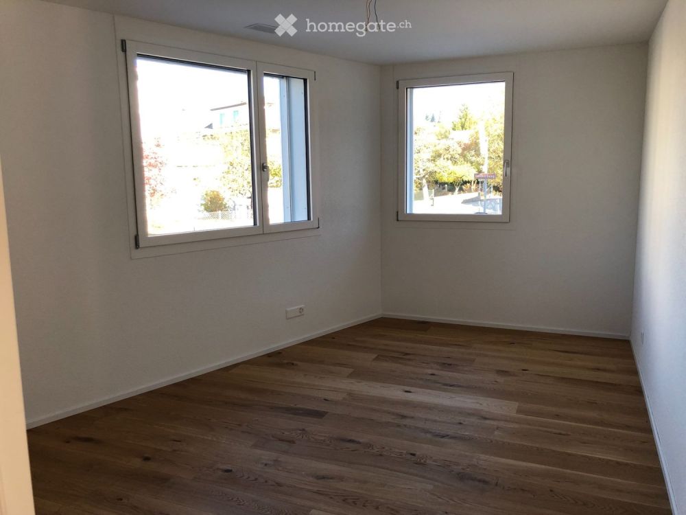 4.5 Zimmer Wohnung EG - Bild 3