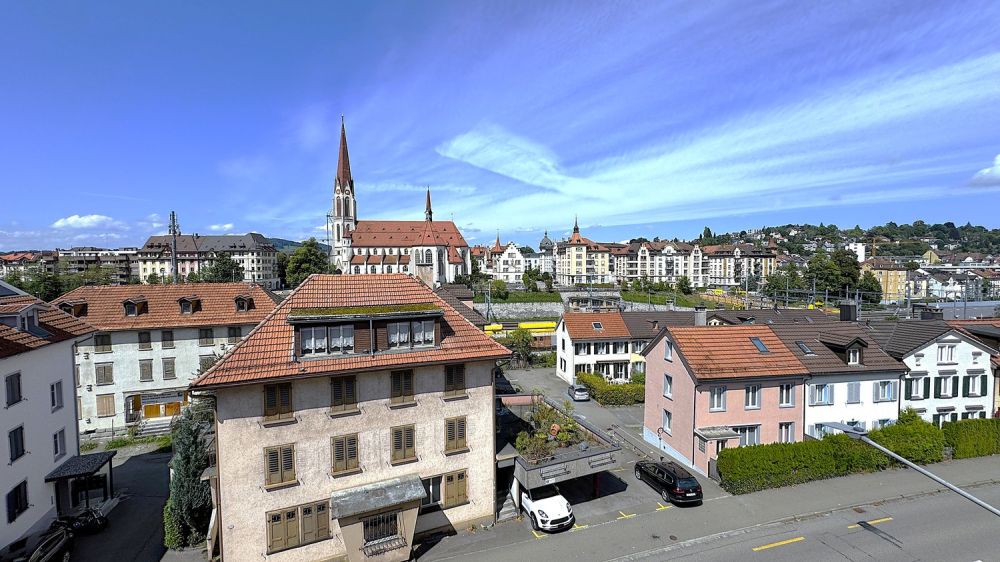 Erstvermietung nach Sanierung! Moderner 4.5 Zimmerwohnung mit Balkon in St. Gallen - Bild 1