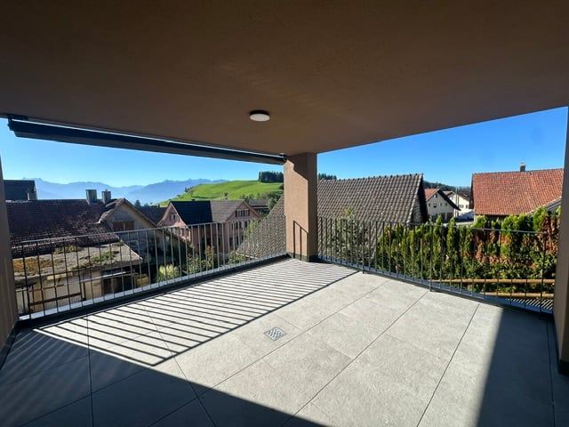 GOLDIG WOHNEN / NEUBAU / SONNE / AUSSICHT / RUHE / NATUR - Bild 3