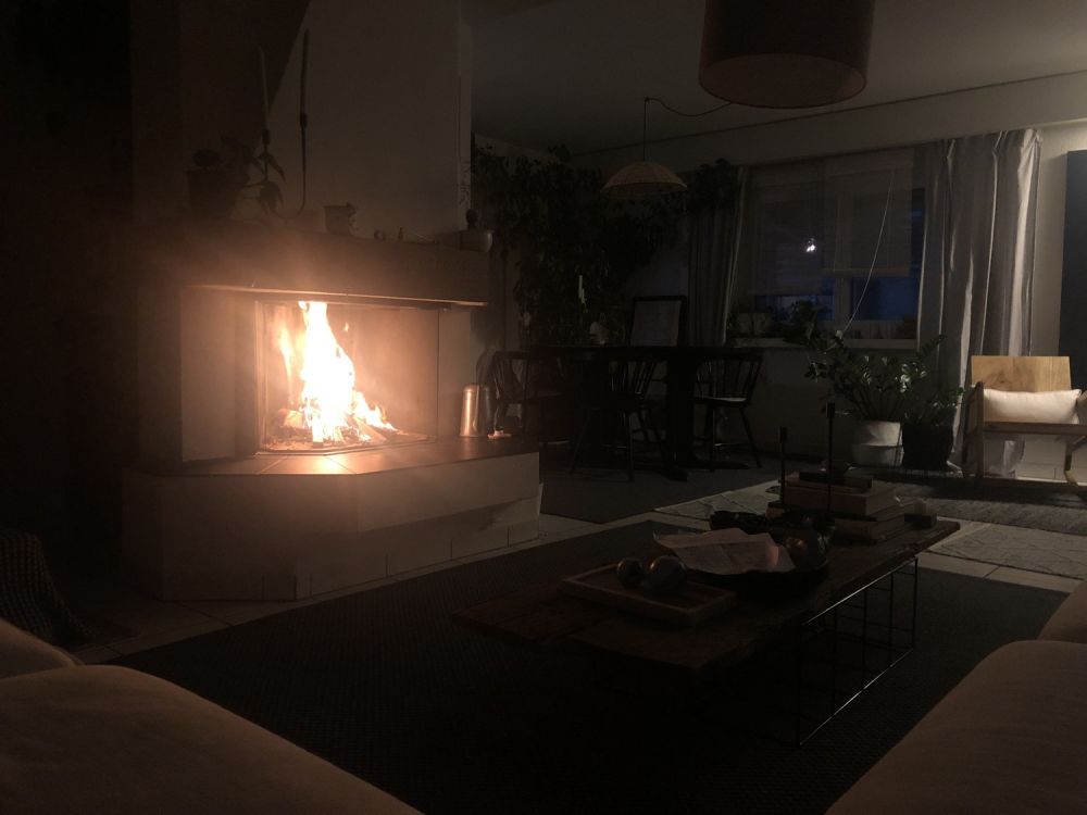 Sehr Grosse, helle und schöne Wohnung - zentral - Bild 2