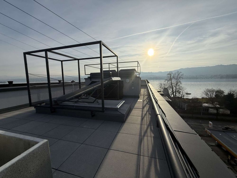 Erstbezug - Moderne Dachwohnung mit privater Terrasse und Seeblick - Dachterrasse mit Seesicht