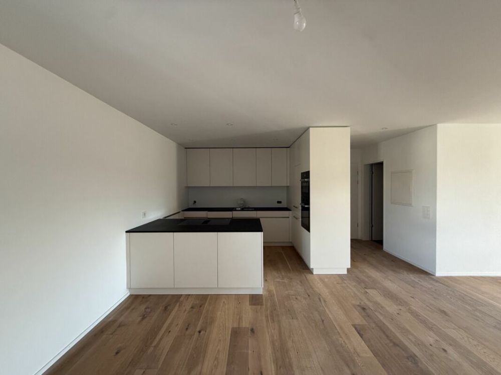 Neubau Eigentumswohnung an zentrumslage mit Balkon! - Bild 2