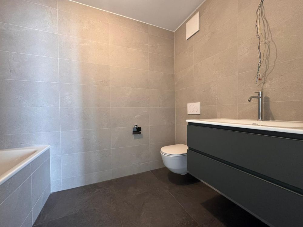 À louer – Magnifique appartement neuf de 4.5 pièces avec spacieux balcon - Bild 6