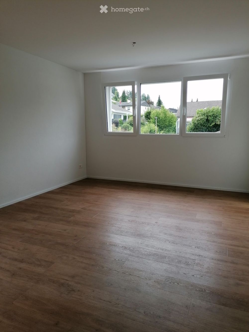 Moderne 2,5-Zimmer-Wohnung in Thürnen - Bild 5