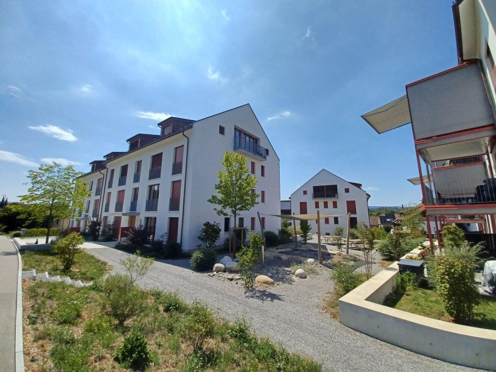 Dachwohnung mit Fernsicht - Bild 1