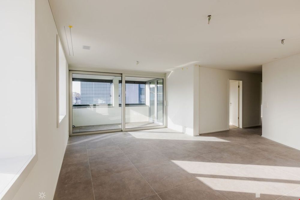 Einzigartige 3.5-Zimmerwohnung mit Loggia und privater Terrasse - Bild 2