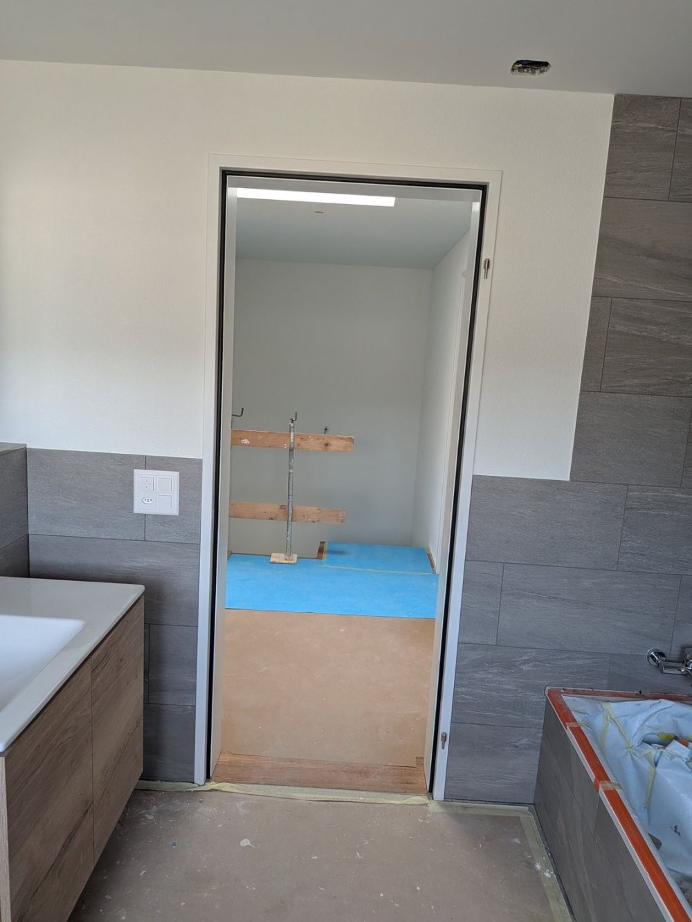 WG-Zimmer in Seewen SZ - Bild 6