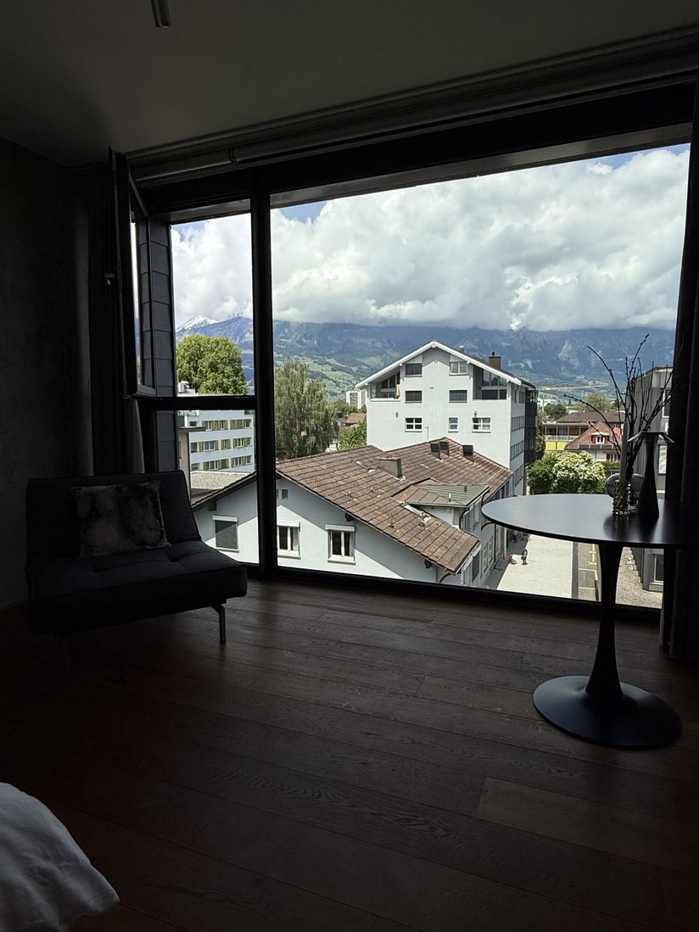 Moderne Wohnung an zentraler Lage in Buchs - Bild 2