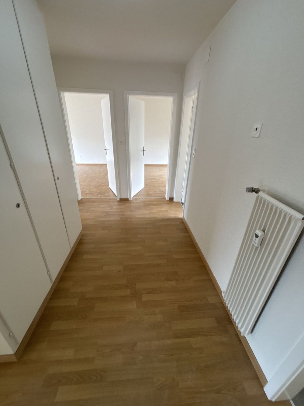 ERSTVERMIETUNG: SANIERTE 4-Zimmerwohnung in Grenchen - Bild 3