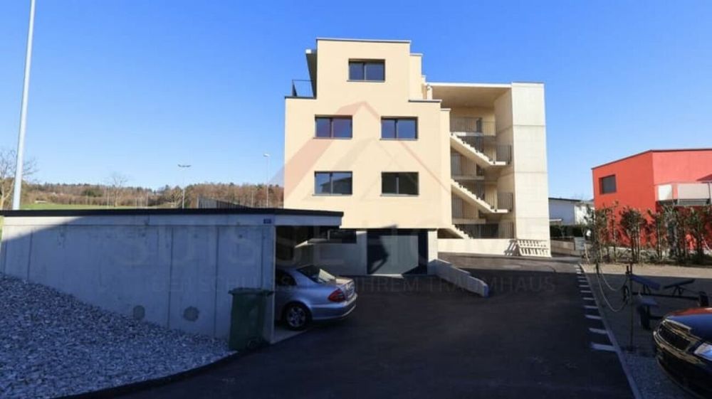 Moderne 3.5-Zimmer-Attikawohnung in Gurmels - mit 45 m² grosser Terrasse - Bild 2