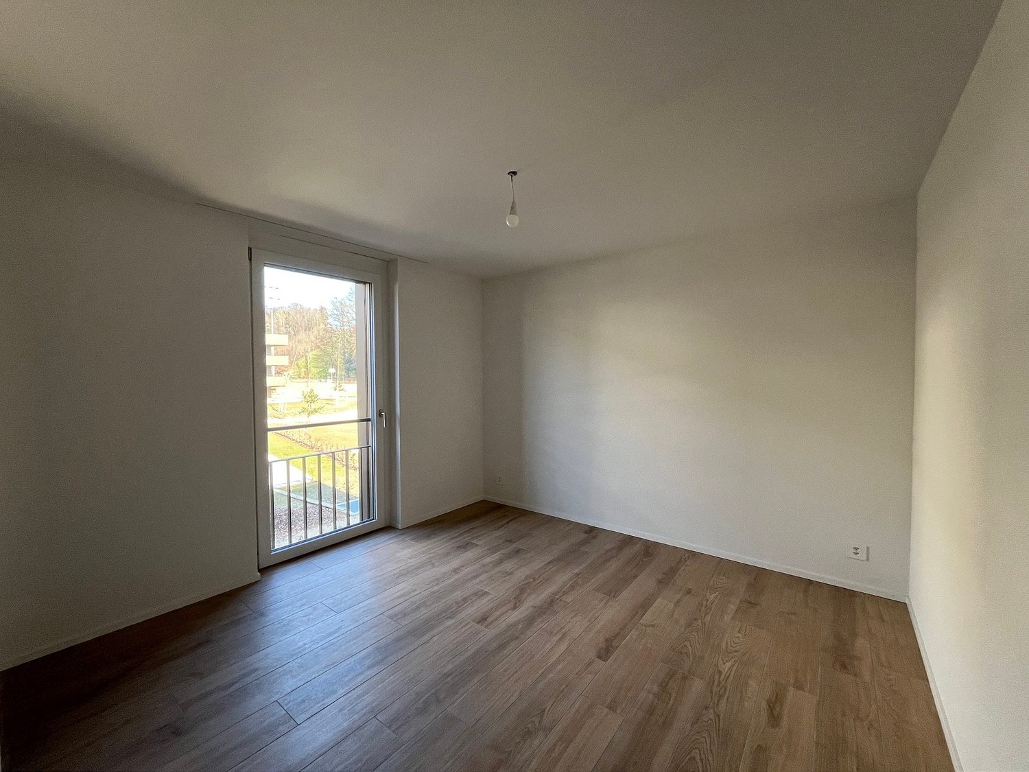 05702 - Appart. 4½ PCES - IMP. CHAMP-RIOND 26 - MATRAN - Bild 5